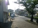駅前より温泉施設を覗く